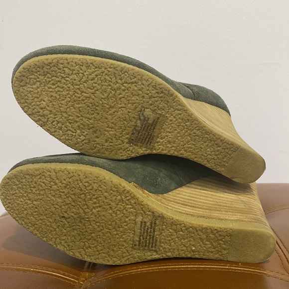 Express Gray Leather Suede Wedge Ankle Lace Up Boots Women's Shoes Size 8M ! - Picture 6 of 12